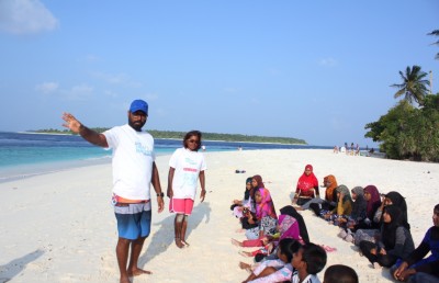 ތިމާވެށީގެ ފެތުން: ފުރަތަމަ ދުވަސް އުނދަގުލުގައި، އެކަމަކު ހުއްޓުމެއް ނެތް!