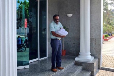 އުސޫލާ ޚިލާފުކަމަށް ބުނެ ޔާމީންގެ އާއިލާއިން ހުށަހެޅި ސިޓީތައް ފުލުހުން ބަލައެއް ނުގަތް