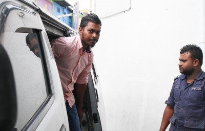 ޒައިދާ ދެކޮޅަށް ސިއްރު ދެ ހެކިން ހުށަހަޅައިފި