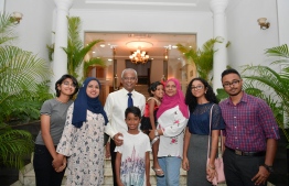 ލަންކާގައި ދިރިއުޅޭ ދިވެހިންނަށް އޭޕްރީލް އިން ފެށިގެން އާސަންދަ ލިބޭނެ: ރައީސް