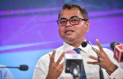 އީއައިއޭތަކުގައި ކޮން ކިލަނބުކަމެއް؟