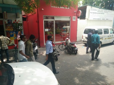 ޔާމީންގެ މަރުގެ މައްސަލާގައި ހައްޔަރުކުރި މީހާގެ ބަންދަށް 15 ދުވަސް