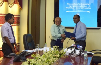 ހޮސްޕިޓާލިޓީ ދާއިރާ އަށް މީހުން ތަމްރީން ކުރުމަށް ވިލާ ކޮލެޖާއި ޔުނިވާސަލް ފައުންޑޭޝަނުން ސޮއިކޮށްފި