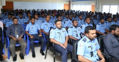 ރޯދަ އިނާޔަތުގެ ގޮތުގައި 2.4 މިލިއަން ރުފިޔާގެ ތަކެތި ފުލުހުންނަށް ބަހަން ފަށައިފި