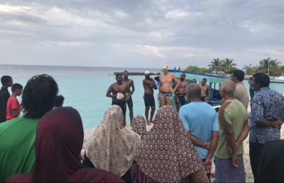 ތާރީޚީ ދިގު ފެތުން ނިންމަން ހިފައިފި