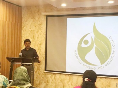 ނާސިން އެންޑް މިޑްވައިފަރީ ކައުންސިލްގެ ލޯގޯ އިފްތިތާހުކޮށްފި