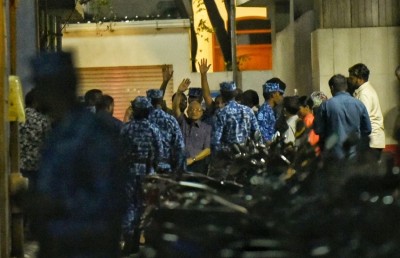 ކުއްލި ނުރައްކަލުގެ ހާލަތުގައި ހައްޔަރުކުރީތީ ފިޔަވަޅު އަޅައިދީ: މައުމޫން