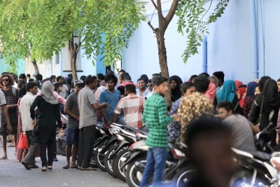 ވޯޓު ފޮށިތައް ބަންދުކުރާ ގަޑި 6 އަކަށް ބަދަލުކޮށްފި
