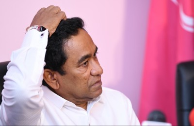 ޔާމީނާއި އާޒިމާގެ މައްޗަށް ދައުވާ ކުރަން ޕީޖީ އަށް ފޮނުވައިފި