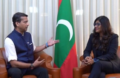 ރާއްޖެ ހިފިދާނެ؛ ނާހަމަ ތެދެއް؟