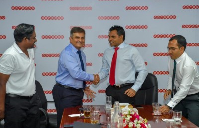 އުރީދޫން ސްމާޓް ކެމްޕަސް ޑިޖިޓަލް ކްލާސްރޫމެއް ސަރުކާރަށް ހަދިޔާކުރަނީ