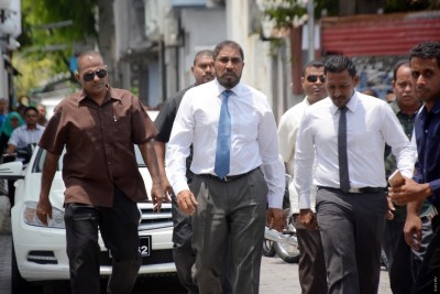 ގާސިމްގެ މައްޗަށް ދައުވާ ނުކުރަން ނިންމައި މައްސަލަ އަނބުރާ ފޮނުވާލައިފި
