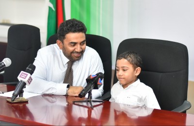 ބޯންމެރޯ ހަދަން ފަސް ކުއްޖަކަށް ޒަކާތު ފަންޑުން އެހީދީފި