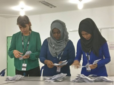 ކޮމަންޑޫ ކައުންސިލްގެ ތިން ވަނަ ގޮނޑި އެމްޑީޕީގެ ކެންޑިޑޭޓް އާރިފް ކާމިޔާބުކޮށްފި