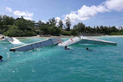 ވެލާނާ އެއާޕޯޓަށް ޖައްސަން އުޅުނު ސީޕްލޭނެއް ފުރޮޅާލައިފި