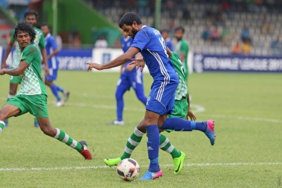 އަހަރަކަށްވުރެ ގިނަ ދުވަހަށްފަހު އަކުރަމް އެނބުރި ގައުމީ ޓީމަށް