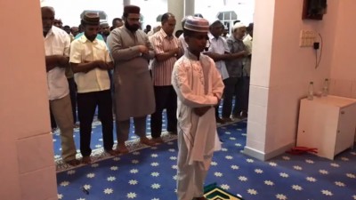ކުޑަ ހާފިޒް އެތައް ބަޔަކު ހައިރާންކޮށްލައިފި، ދެން އަމާޒަކީ ގުރުއާނުގެ މާނަ ދަސް ކުރުން