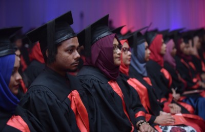 ހިލޭ ޑިގްރީގެ އުސޫލުތަކާ މެދު ކޮލެޖްތަކުގެ ޝަކުވާ