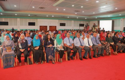 ސްކޫލު ހިންގަން ހުންނަ ވެރިއަކު ގޯސް ވެއްޖެ ނަމަ ސްކޫލުގެ ބަރަކާތް ކެނޑިގެންދާނެ: މިނިސްޓަރު