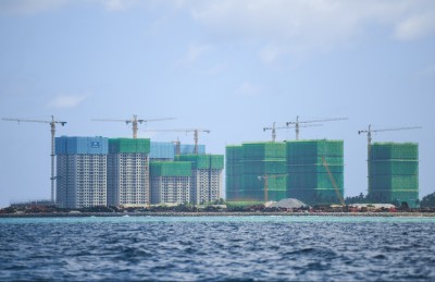 ހުޅުމާލޭގެ އިމާރާތަކުން ވެއްޓުނު ގަލަކުން ޖެހި މީހަކު މަރުވެއްޖެ