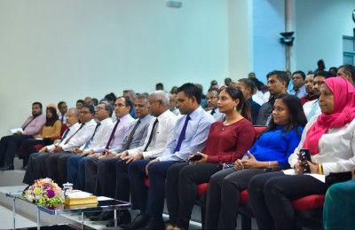 ހިލޭ ޑިގްރީގެ އުސޫލުތަކާ މެދު ކޮލެޖްތަކުގެ ޝަކުވާ