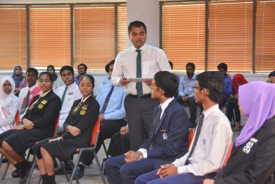 ޕްލާސްޓިކު މަދު ކުރުމަށް ގައުމީ ކެމްޕޭނެއް ފަށައިފި