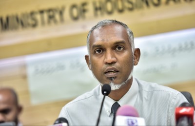 ފްލެޓް ކަށަވަރުވި މީހުންގެ ދިފާއުގައި އަނެއްކާވެސް މުއިއްޒު