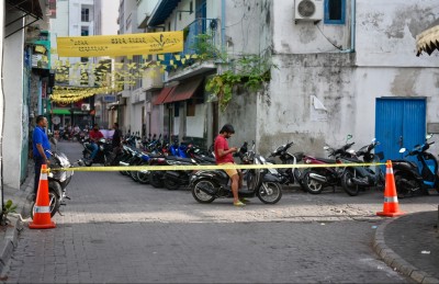 ކުޑަކުދިން ނުކުމެ އުޅެން މަގުތައް ބަންދުކުރަން ފަށައިފި
