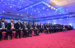 ސިޔާސީ މީހުން ޝަރުއީ ނިޒާމުން އެއް ފަރާތް ވާން ޖެހޭ: ޑރ. ޖަމީލް