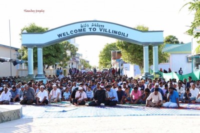 ގއ. ވިލިނގިލީގައި ފުރަތަމަ ފަހަރަށް ބޮޑު ޖަމާއަތުގައި އީދު ނަމާދުކޮށްފި