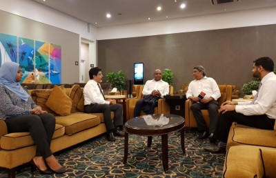 މިނިސްޓަރު ޝާހިދު އެމެރިކާ އަށް ފުރާވަޑައިގެންފި