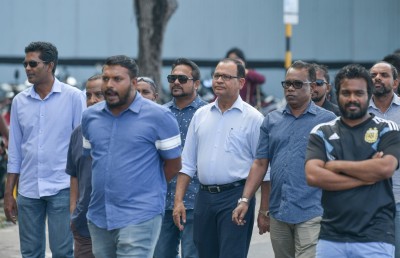 ރިޝްވަތެއް ނުދެން، ހެކިން ނުވެސް ދަންނަން: ޔާމީން