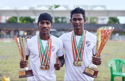 ސާއިދާއި ފަޒީލާ އެކު ނުވަ ދުވުންތެރިން ތަމްރީނަށް އިންޑިއާ އަށް