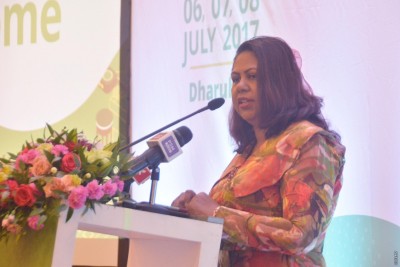 ޝަރަފުވެރިކަމާއެކު އަމިއްލަ ގޭގައި ދިރިއުޅެވޭނީ އަގުތައް ދަށްވެގެން: އަޒީމާ