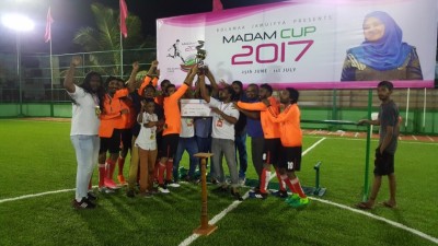 މެޑަމް ކަޕްގެ ޗެމްޕިއަންކަން އެފްސީ ވާގައްޔަށް