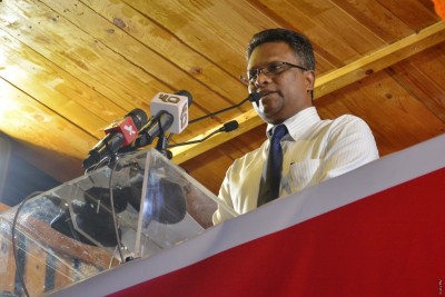 އާދަމް އާޒިމްގެ މައްޗަށް ދައުވާ ނުކުރަން ޕީޖީން ނިންމައިފި