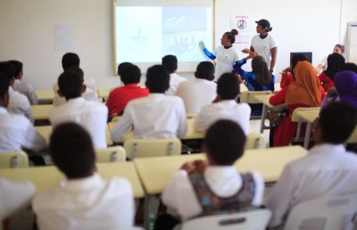 ހަތަރު އަންހެނުންގެ ފަލި ޖެހުމުގެ ދަތުރު ބ. އަތޮޅުން!