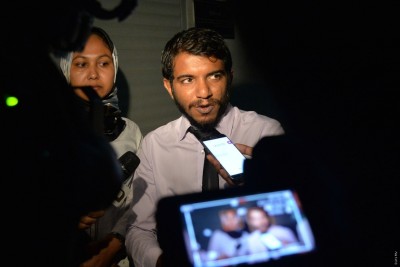 އަދީބުގެ ދެ ވަކީލުން ފުލުހުންގެ އިދާރާ އަށް ހާޒިރުވާން އަންގައިފި