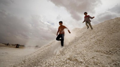 ސޫރިޔާގެ ހުޅަނގު ދެކުނުގެ ސަރަހައްދުތަކުގައި ދާއިމީ ގޮތަކަށް ހަމަލާތައް ހުއްޓާލައިފި