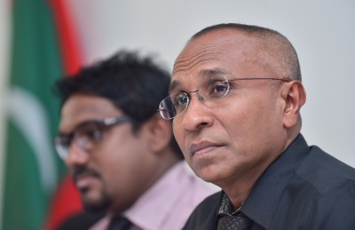 އީސީ އަށް ކުރިމަތިލެއްވި ހަބީބާއެކު 16 މީހެއްގެ ނަން ދިރާސާކުރަން ކޮމިޓީ އަށް