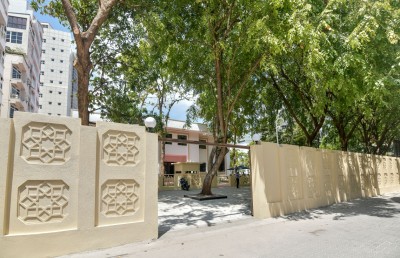 މަޖިލިހުގެ ދެ ފާރެއް އުސްކޮށް، ގޯތިތެރެއަށް ބޮޑެތި ބަދަލުތަކެއް