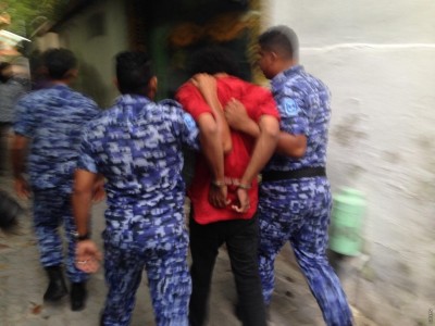 އެހެންކަންކަން ހުއްޓުވޭ އިރު ގޭންގްތައް ނުހުއްޓުވި!