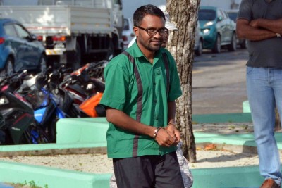 ކުރީގެ ޕީޖީ މުހުތާޒު އޭޑީކޭގައި އެޑްމިޓް ކޮށްފި