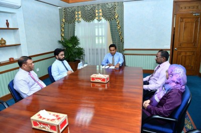 ސްޓޭޓް އެސެޓްސް ރިކަވަރީ ކޮމިޝަންގެ ބޭފުޅުންނާ ރައީސް ބައްދަލުކުރައްވައިފި