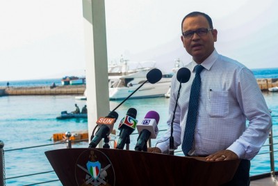 އިދިކޮޅު ފަރާތްތަކުގެ ސަބަބުން ދައުލަތް ހުއްޓުމަކަށް ނާންނާނެ: ޑިފެންސް މިނިސްޓަރު