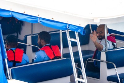 ފާރިސްގެ ބަންދުގެ މުއްދަތު އިތުރު ކުރި މައްސަލަ އިސްތިއުނާފަށް ހުށަހަޅައިފި