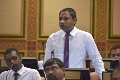 މެމްބަރު ސައުދު ހުސައިން ދޫކޮށްލައިފި