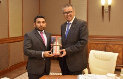 އަމީން، ޑަބްލިއުއެޗްއޯގެ އިސްވެރިޔާއާ ބައްދަލުކުރައްވައިފި