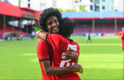 ޓީސީގެ އިއްބެ މާޒިޔާ އަށް ސޮއިކޮށްފި