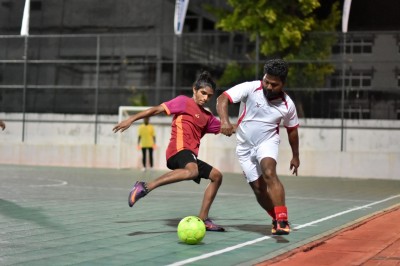 ސްޓެލްކޯއާއި ހައުސިން 'ގްރޫޕް ބީ'ގެ ފެށުން ރަނގަޅުކޮށްފި